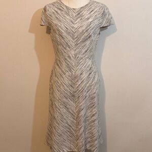 Chaps Fit & Flare Dress | Gray Marled | Short Sleeve | Midi | Size 8